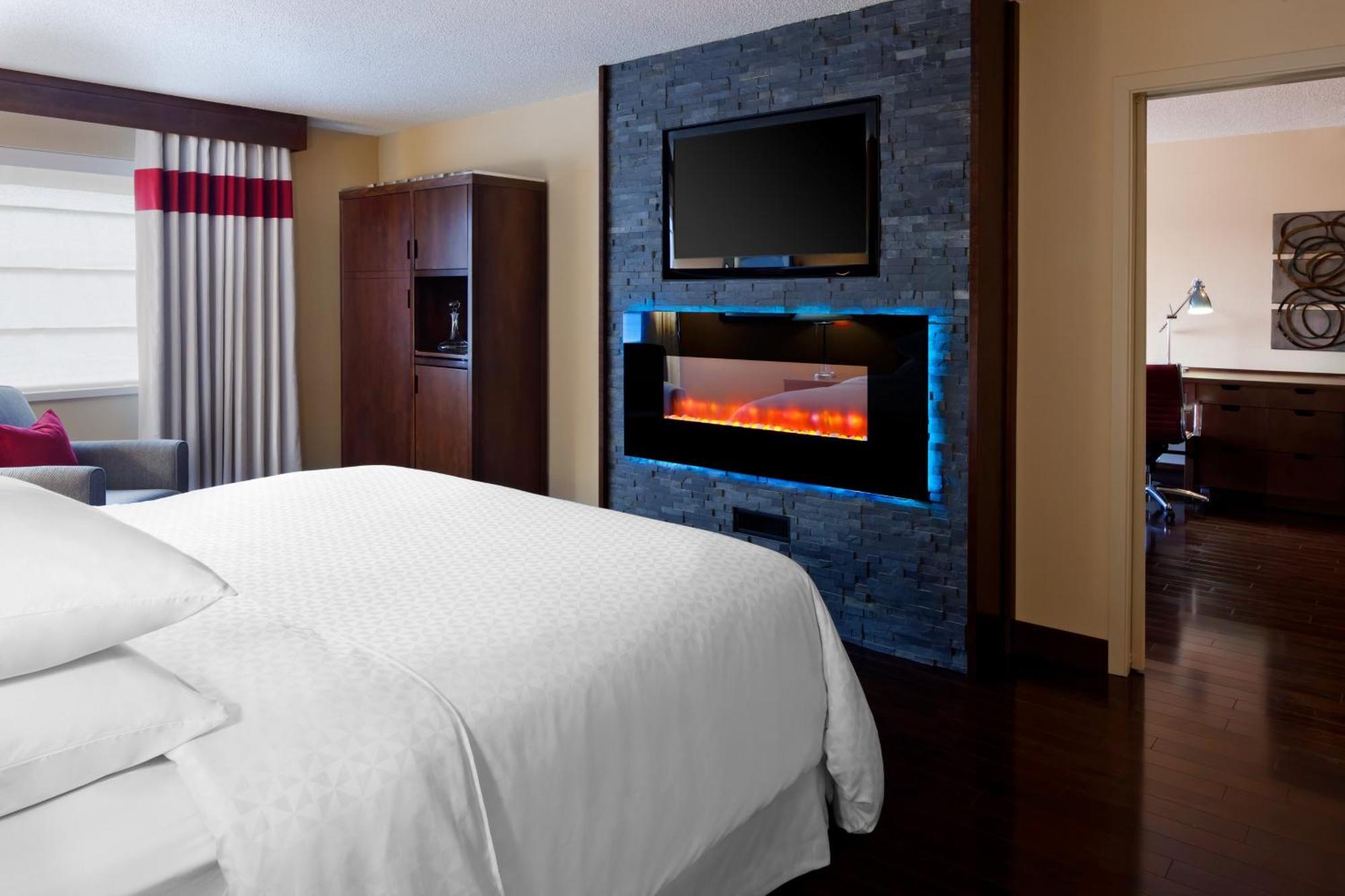 Four Points By Sheraton Edmundston Hotel & Conference Center Екстер'єр фото