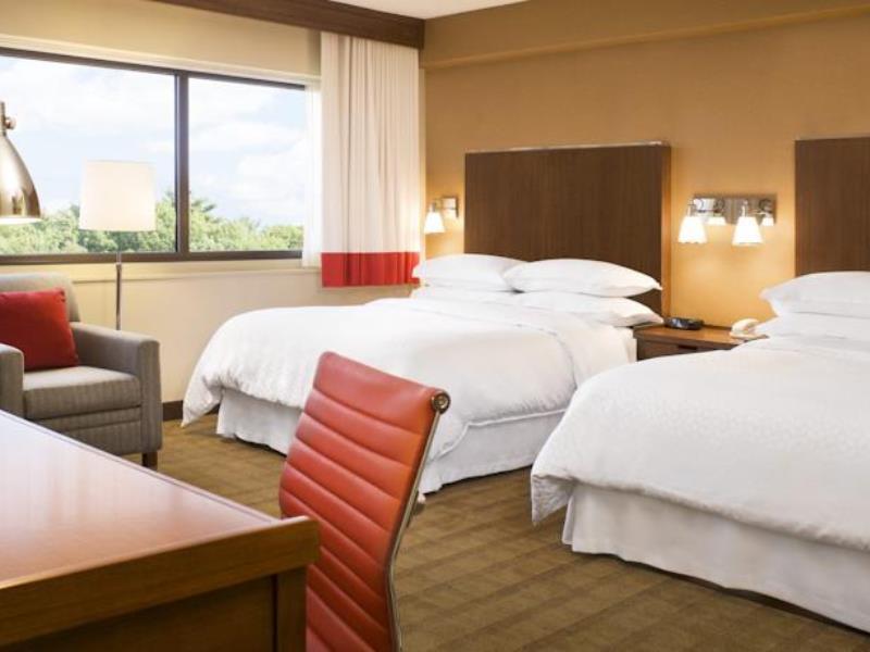 Four Points By Sheraton Edmundston Hotel & Conference Center Екстер'єр фото
